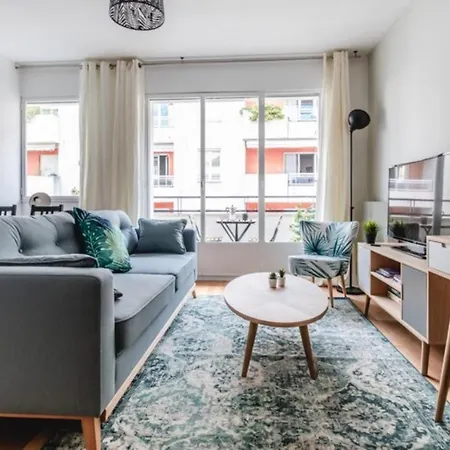 Apartment With Alcove And Balcony Part-dieu